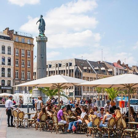 Apartment With Parking In The Heart Of Old Lille Exterior photo