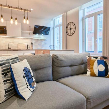 Apartment With Parking In The Heart Of Old Lille Exterior photo